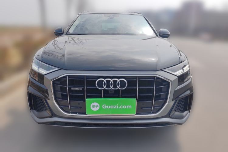 Used Audi Q8 2019 55 TFSI Luxury Dynamic Model
