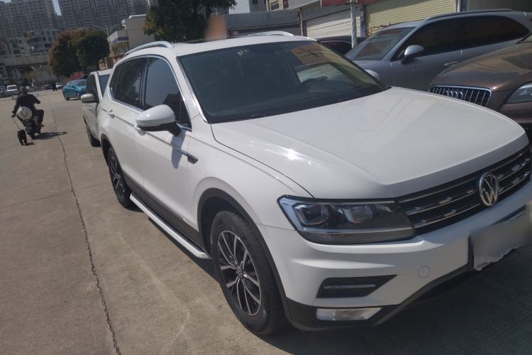 Used Volkswagen Tiguan L 2018 330TSI Automatic Two-Wheel Drive Luxury Edition
