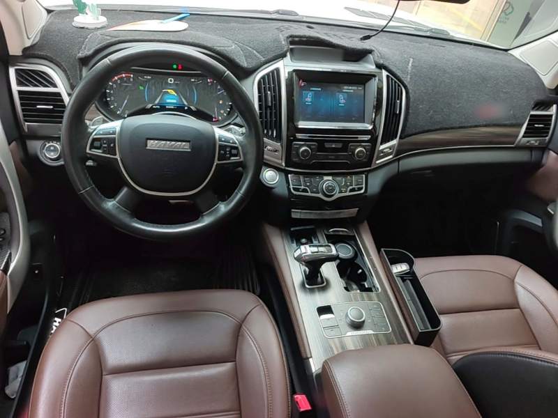 Used Haval H9 2017 2.0T Gasoline 4×4 Luxury 7-Seater — 10