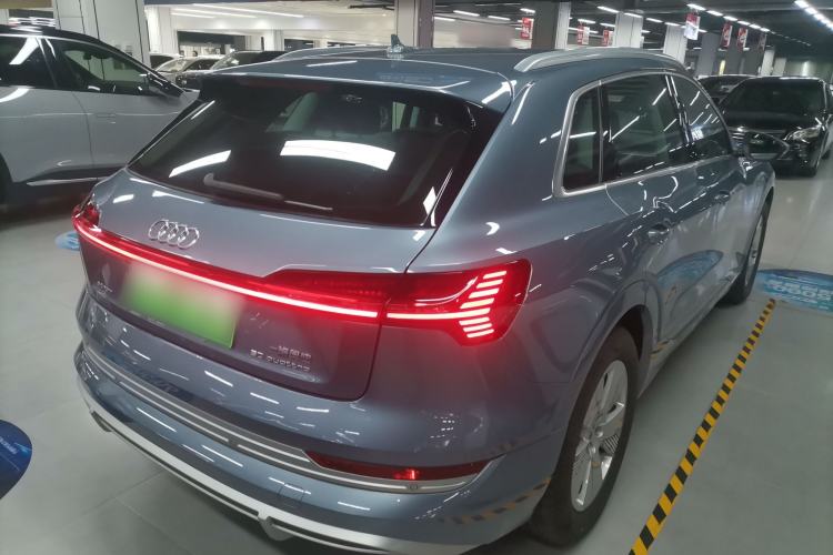 Used Audi e-tron 2021 50 quattro Luxury Edition
