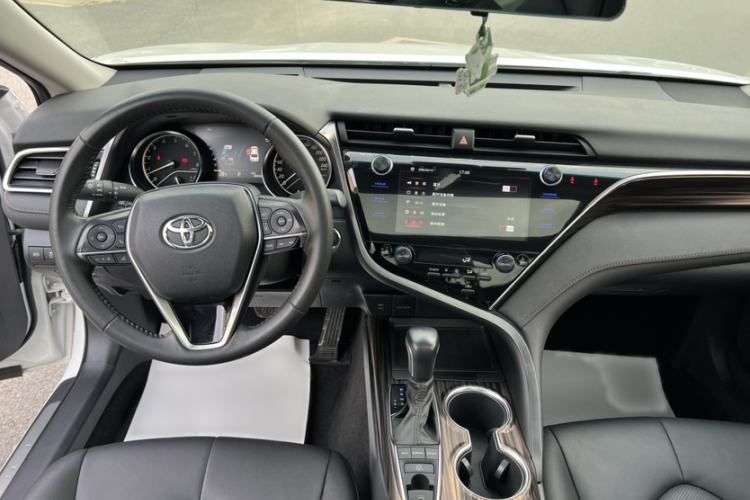Used Toyota Camry 2019 Revised Version 2.5G Luxury Edition