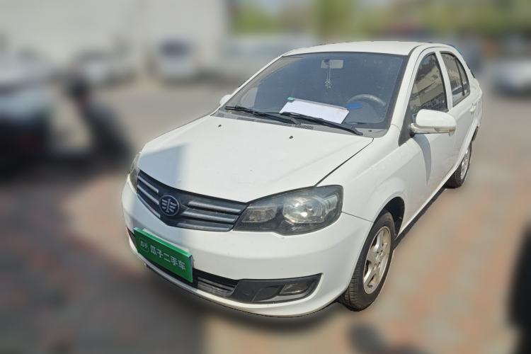 Used FAW Weizhi V5 2013 1.5L Manual Entry-Level Model China IV Standard