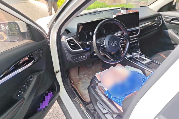 Used Kia KX3 2020 1.5L CVT Smart Edition Driver Seat