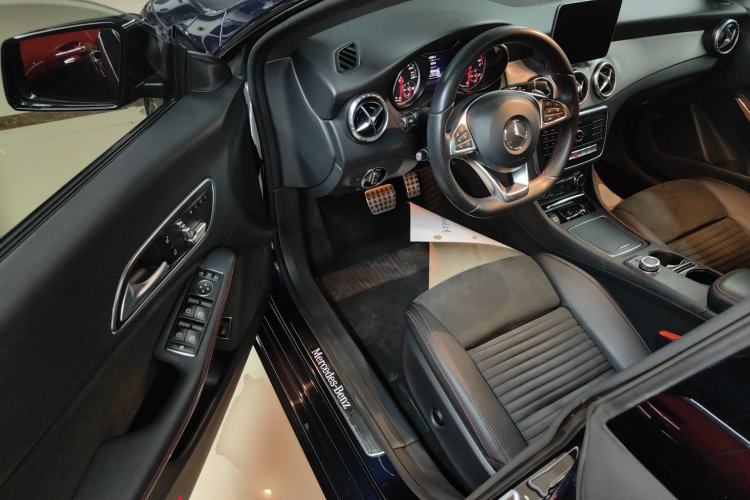 Used Mercedes-Benz CLA 2017 CLA 220 4MATIC

