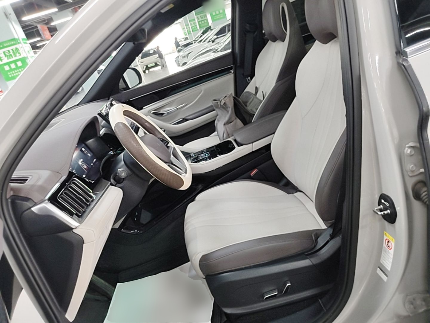 BYD Song PLUS New Energy 2025 EV 520km Premium Version — снимка 19