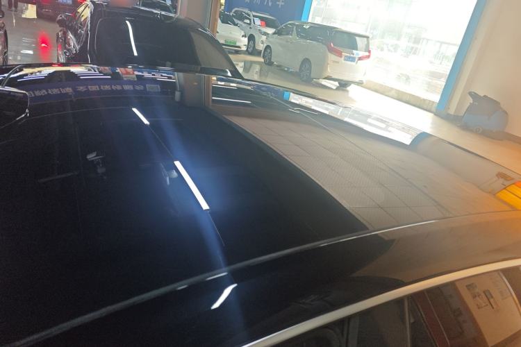 Used Hima Luxeed S7 2025 855 km Max