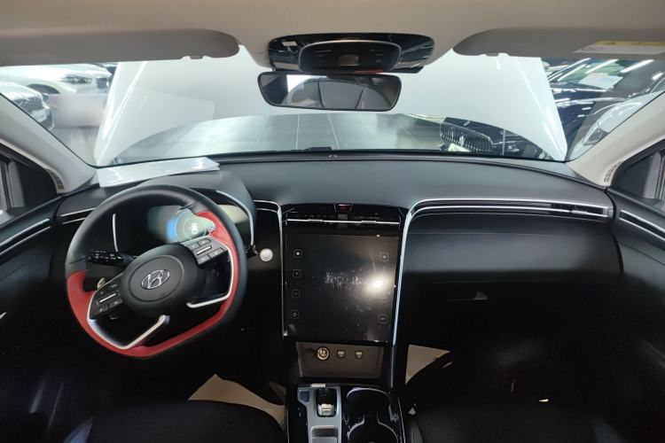 Used Hyundai Tucson 2023 Tucson L 1.5T Automatic Two-Wheel Drive DLX Luxury Edition
