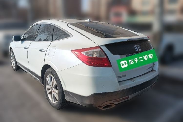 Used Honda Crosstour 2014 2.4L Luxury Edition Rear Left 45 Deg