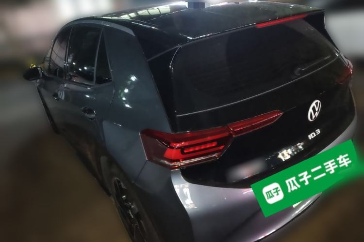 Used Volkswagen ID.3 2023 Pure Smart Edition Rear Left 45 Deg