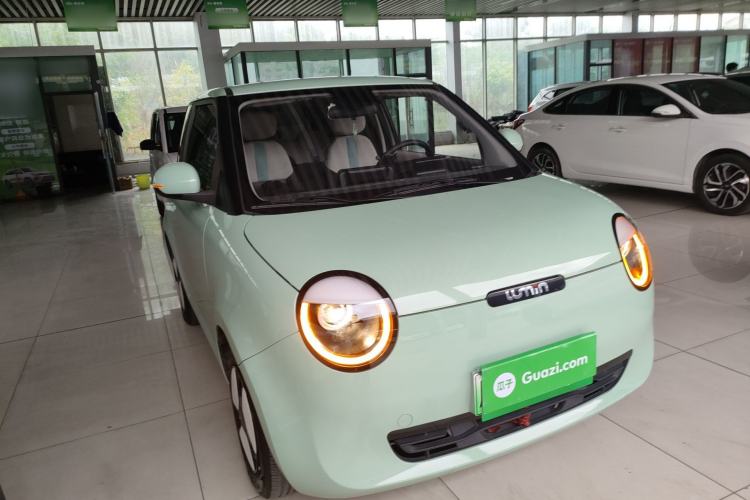 Used CHANGAN NEVO Lumin 2022 155 km – Refreshingly Sweet Edition Front Right 45 Deg