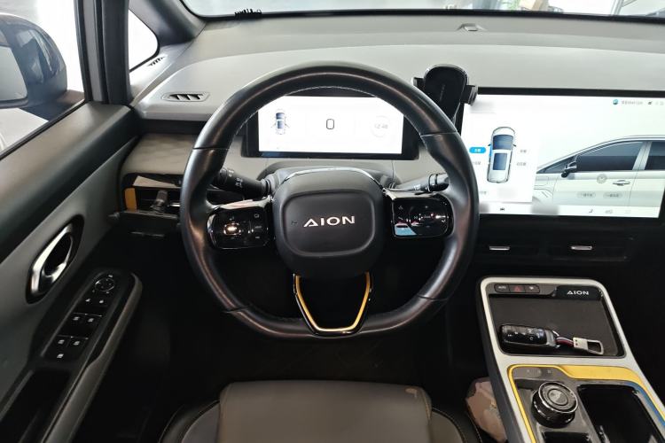 Used AION Y 2022 80 Ultra-Long Range Edition Steering Wheel