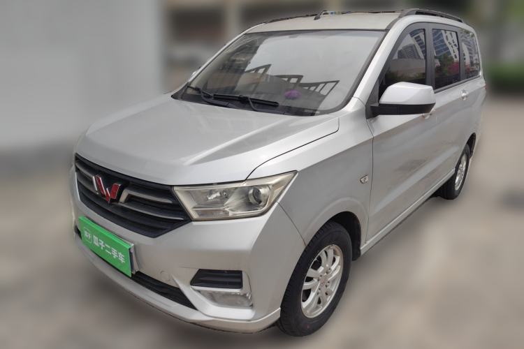 Used Wuling Hongguang 2019 1.5L S Comfort Edition China VI LAR