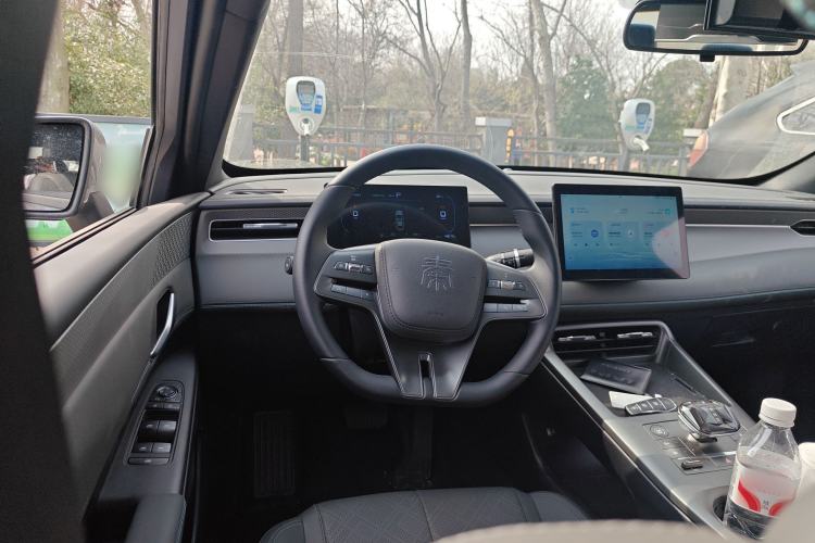 Used BYD Qin PLUS 2025 DM-i Smart Drive 55KM Leading Model
