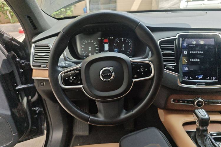 Used Volvo XC90 2018 T6 Zhiya Edition 7-seater Steering Wheel