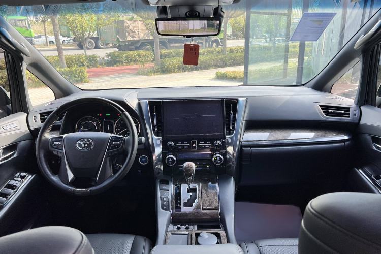 Used Toyota Alphard 2021 Dual-Engine 2.5L Prestige Edition