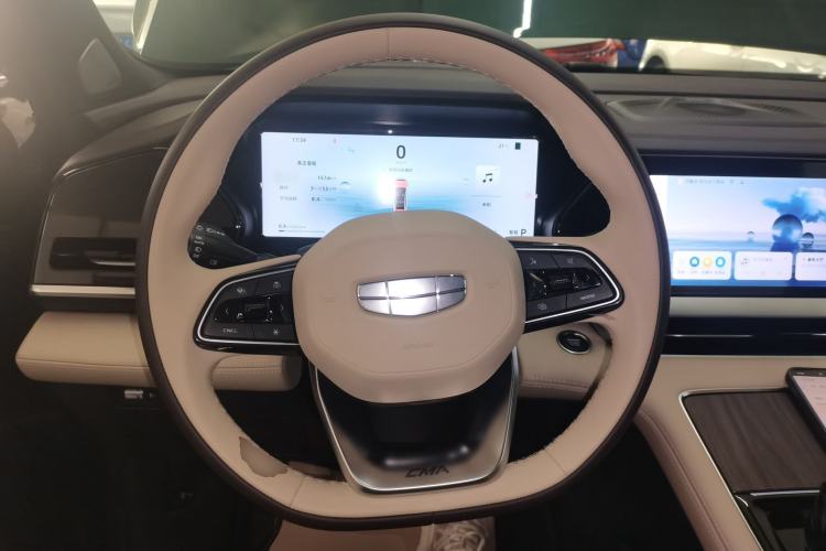 Used Geely Auto Monjaro L 2025 Dongfang Yao 2.0TD Automatic All-Wheel-Drive Wangyue Edition
