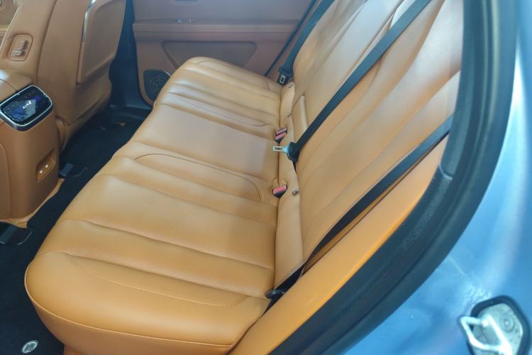 Used Hima AITO M7 2024 1.5T Four-Wheel Drive Plus Version 5 Seats Left Rear Seat