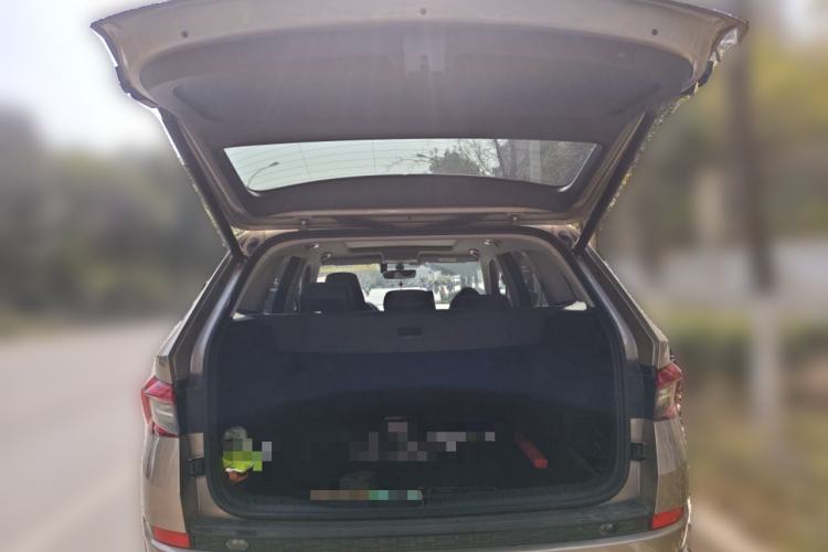 Used Skoda Kodiaq 2019 Facelifted TSI330 5-Seater Two-Wheel-Drive Luxury Enjoyment Edition China VI Standard