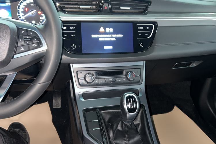 Used Geely Auto Emgrand 2019 Leading Edition 1.5L Manual Luxury Model China VI Standard
