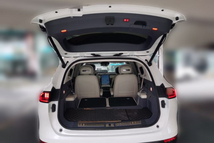 Used Yuanhang H8 2024 560 km All-Wheel Drive Premium Edition
