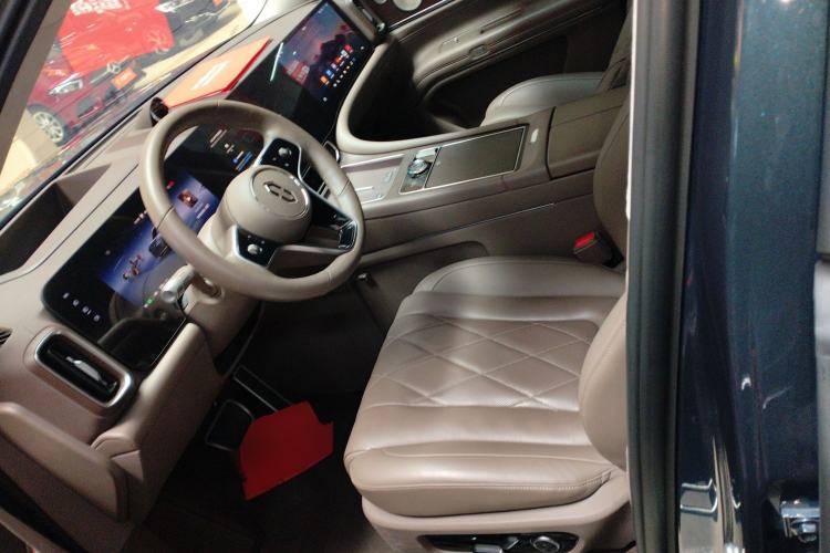 Used Hima AITO M9 2024 All-Electric Ultra Version 100 kWh 5-Seater Model
