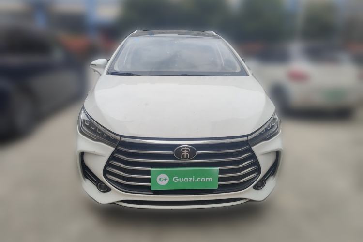 Used BYD Song MAX 2018 1.5T Automatic Smart Connect Elite Model with 6 Seats