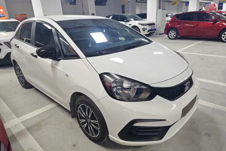 Used Honda Fit 2021 1.5L CVT Trendy Edition Front Right 45 Deg