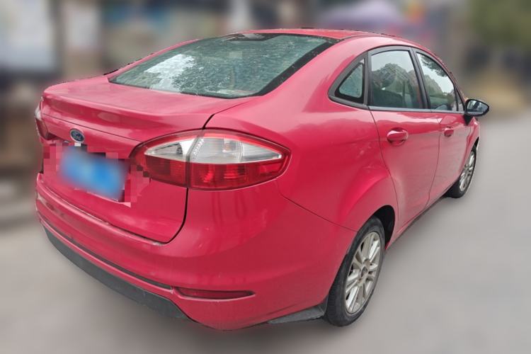 Used Ford Fiesta 2013 Sedan 1.5L Automatic Fashion Edition
