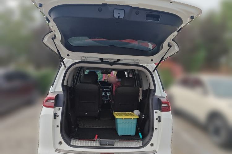 Used GAC Trumpchi M6 2019 270T Automatic Prestige Edition (7-seater) China V Standard
