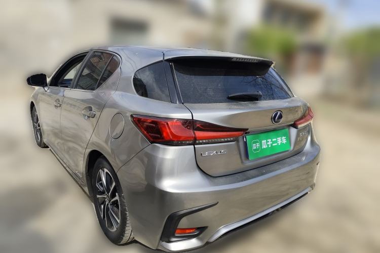 Used Lexus CT 2017 CT200h Comfort Edition Monochrome China VI