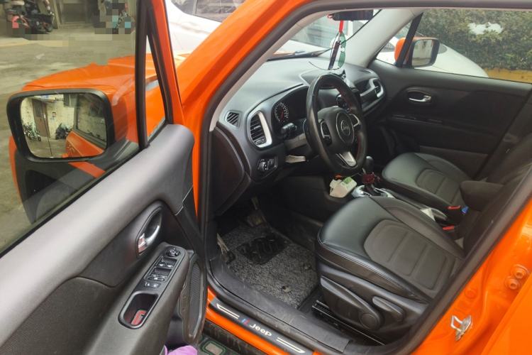 Used Jeep Renegade 2019 220T Automatic Leading Edition