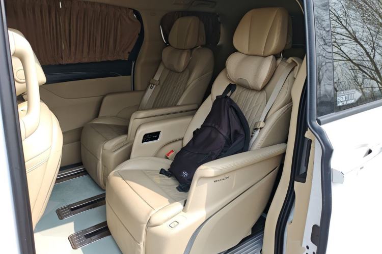 Used Buick GL8 2023 ES Lu Zun Luxury Model
