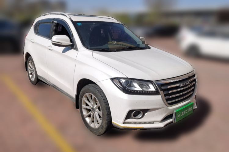 Used Haval H2 2017 Red-Label 1.5T Manual Two-Wheel Drive Luxury Model Front Right 45 Deg