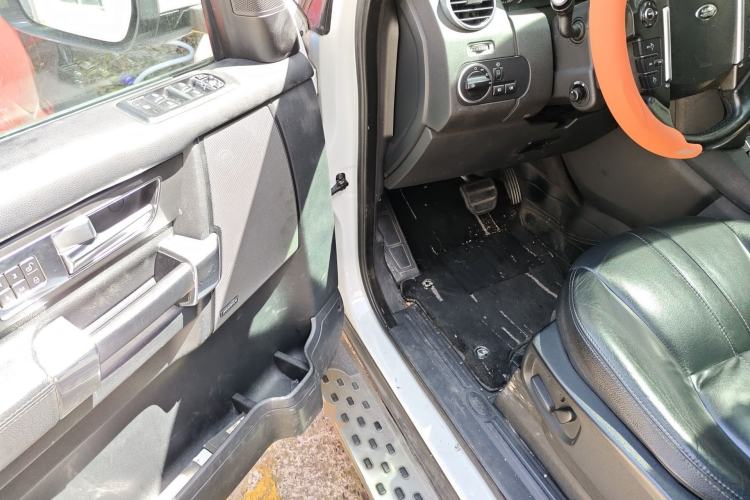 Used Land Rover Discovery 2014 3.0 SDV6 HSE Diesel Edition Driver Seat