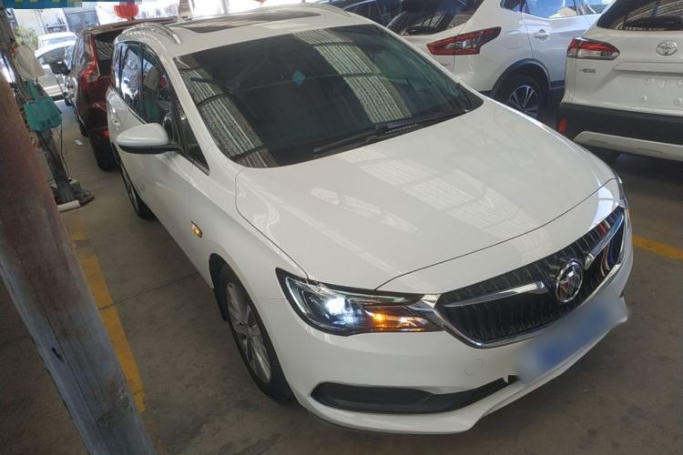 Used Buick GL6 2021 323T Mild Hybrid Connect Luxury Model Front Right 45 Deg