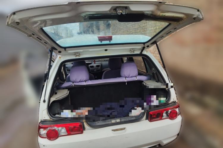 Used FAW Xiali 2012 N3 1.0L Hatchback – Practical Model Trunk