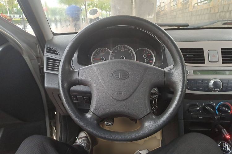 Used FAW Xiali 2012 N3 1.0L Sedan - Practical Model
