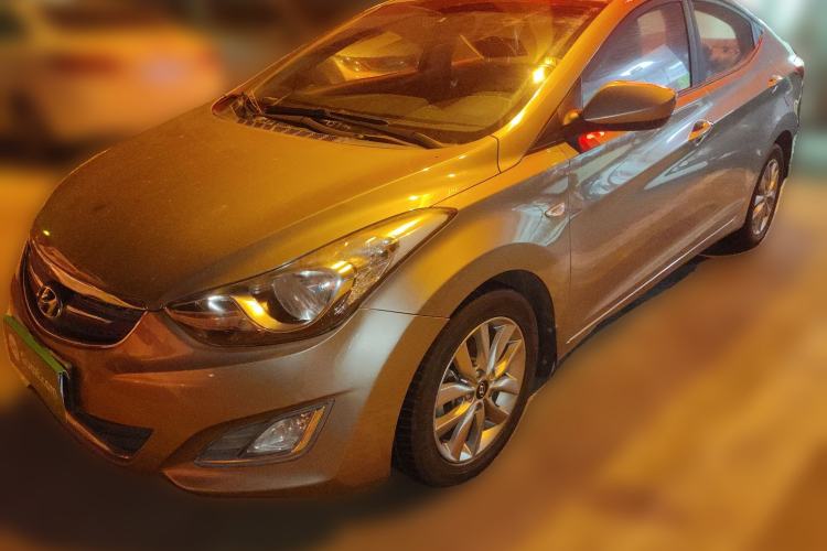 Used Hyundai Elantra (5th Generation / Langdong) 2015 1.6L Automatic Fashion Model