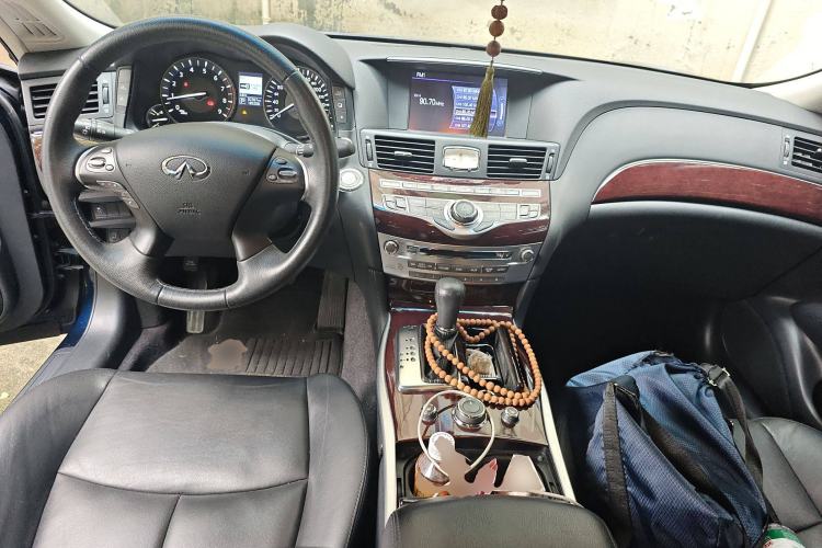 Used Infiniti Q70 2019 Q70L 2.0T Elite Plus Version