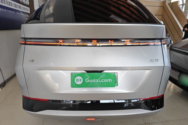 Used XPeng X9 2024 702 Ultra-Long Range Pro