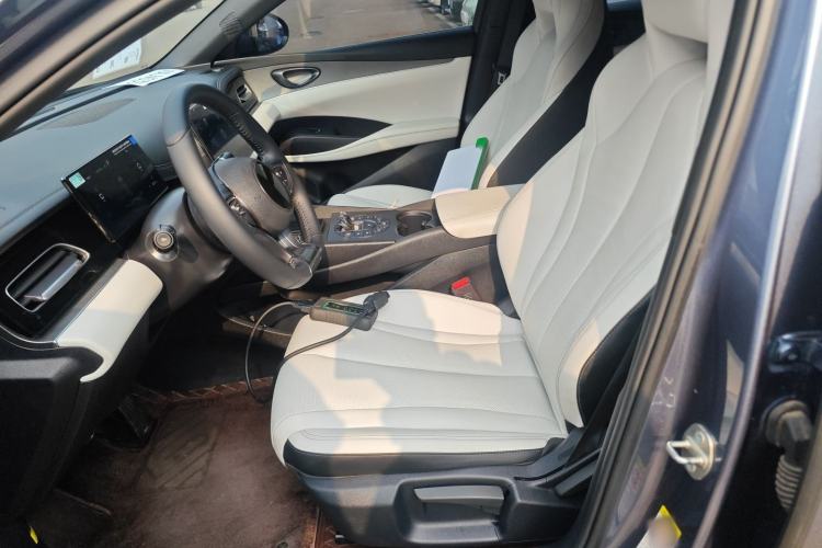 Used BYD Seal 06 New Energy 2024 DM-i 80KM Luxury Model
