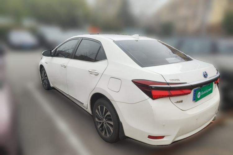 Used Toyota Corolla 2016 Dual-Engine 1.8L E-CVT Elite Edition