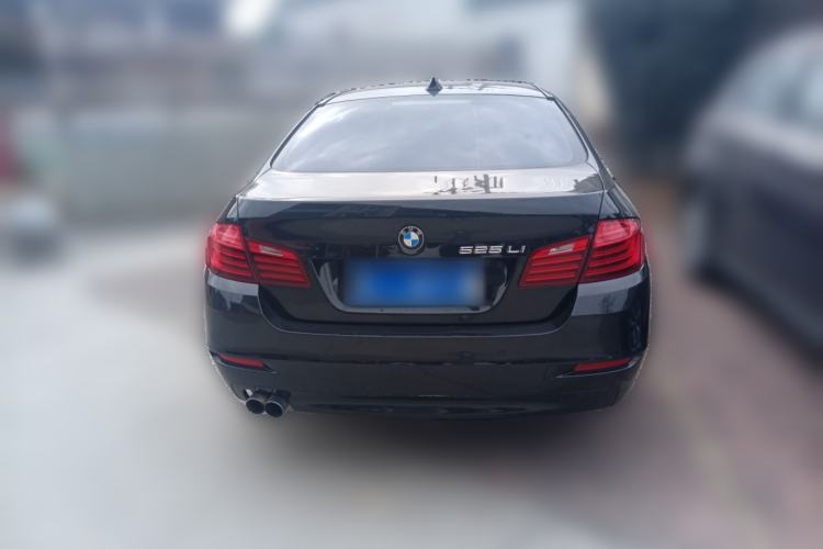 Used BMW 5 Series 2014 525Li Leading Model