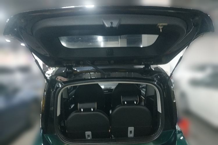 Used Baojun KiWi EV 2022 Artist Lite Edition Lithium Iron Phosphate Trunk