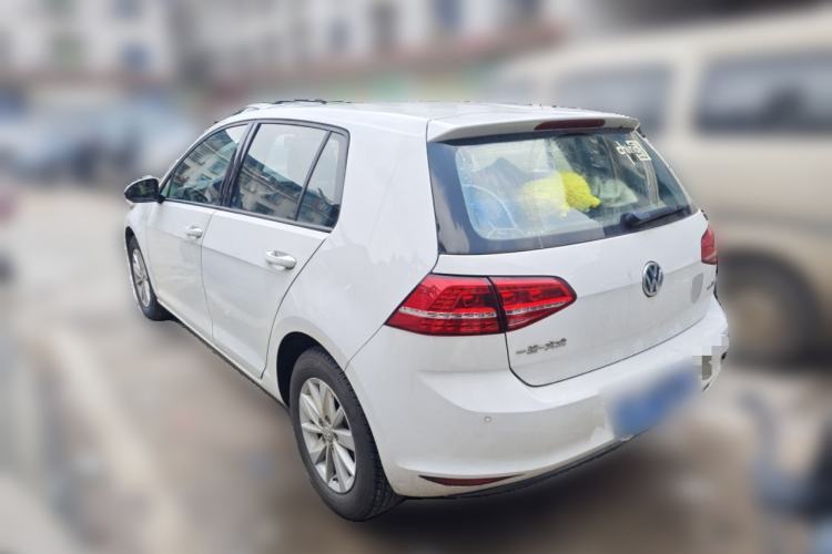 Used Volkswagen Golf 2016 1.6L Automatic Fashion Model
