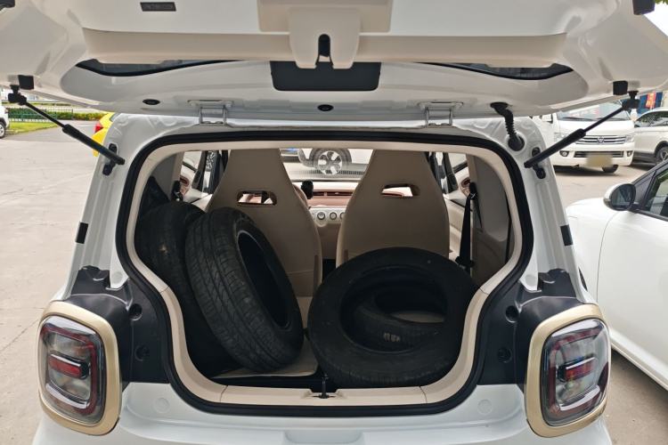 Used Bestune Pony 2026 222km Colorful Horse
