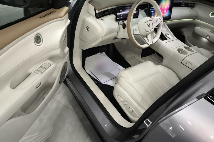 Used VOYAH FREE 2025 Model FREE+ Four-Wheel-Drive Qiankun Edition