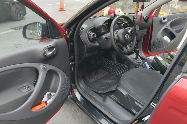 Used smart forfour 2018 1.0L 52kW Passion Edition