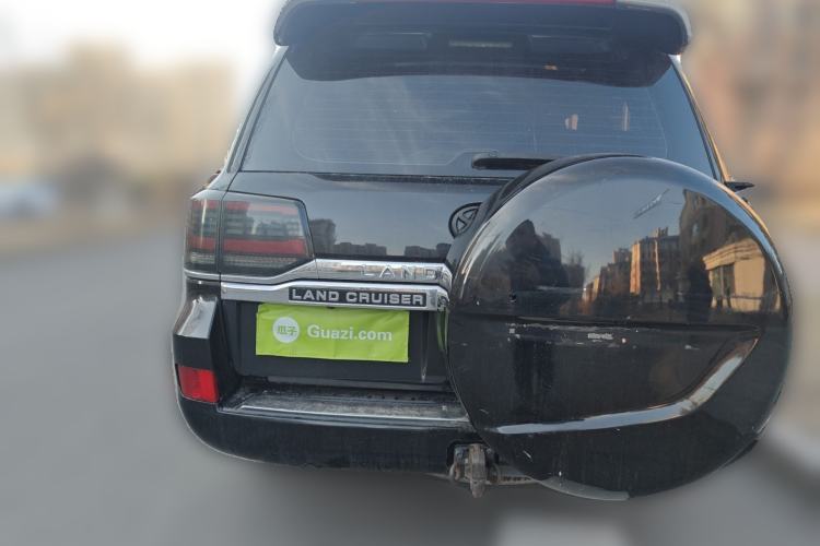 Used Toyota Land Cruiser  Rear