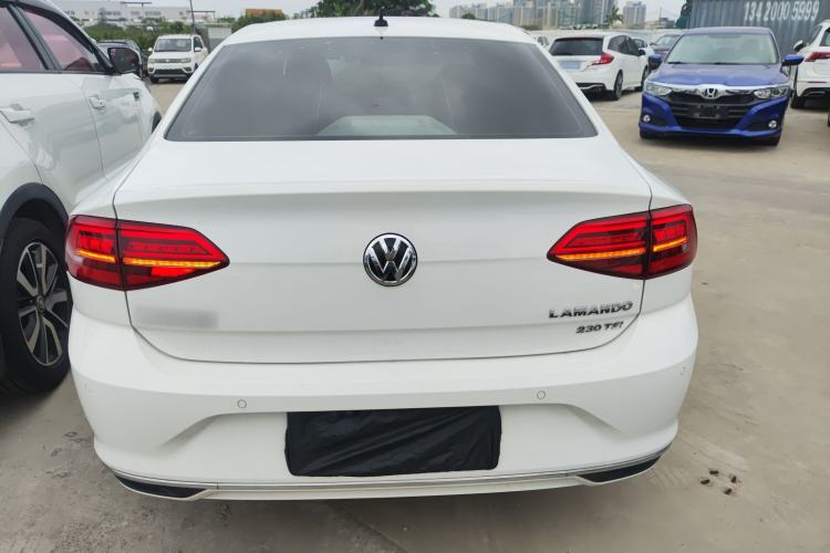 Used Volkswagen Lamando 2021 230TSI DSG Fashion Edition Rear